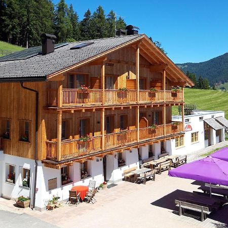 Agriturismo Soleseid 圣维吉利奥 外观 照片