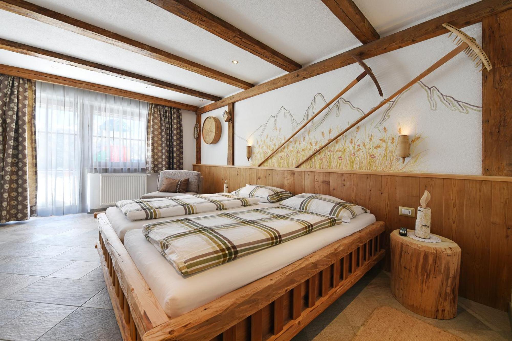Agriturismo Soleseid 圣维吉利奥 外观 照片