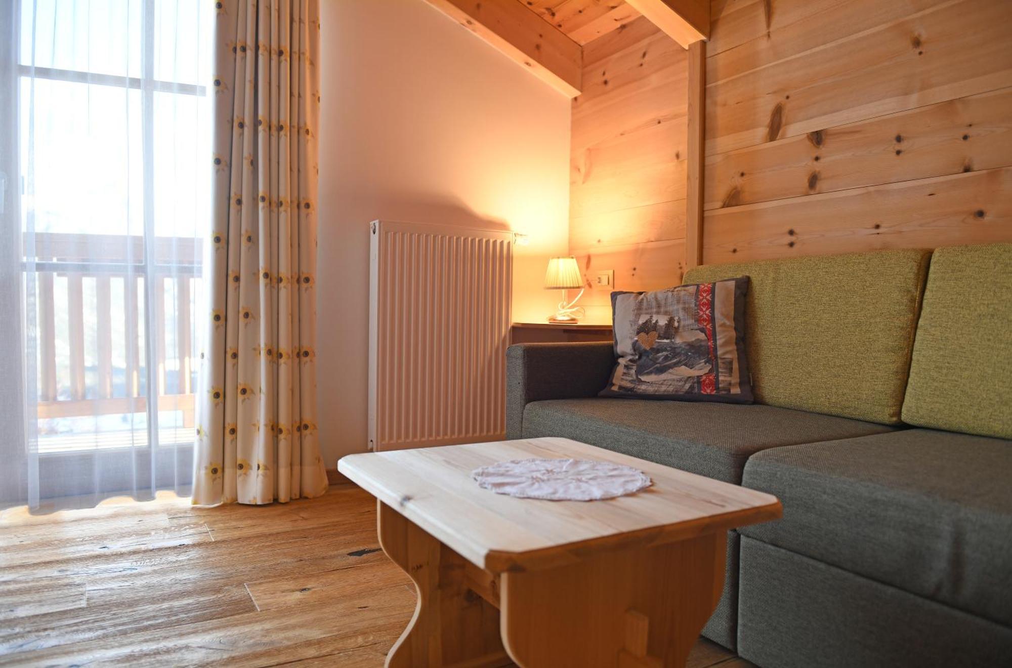 Agriturismo Soleseid 圣维吉利奥 外观 照片