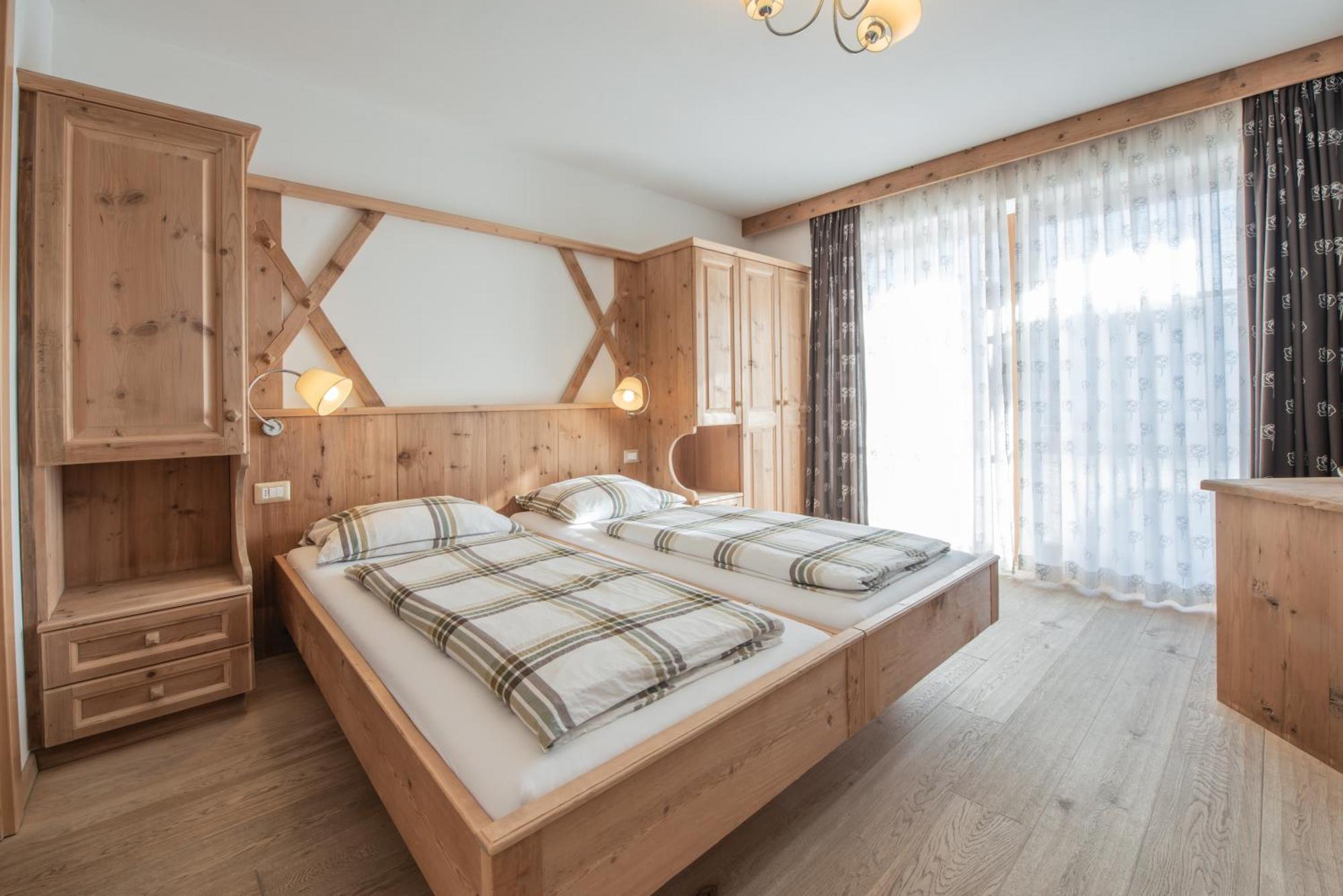 Agriturismo Soleseid 圣维吉利奥 外观 照片