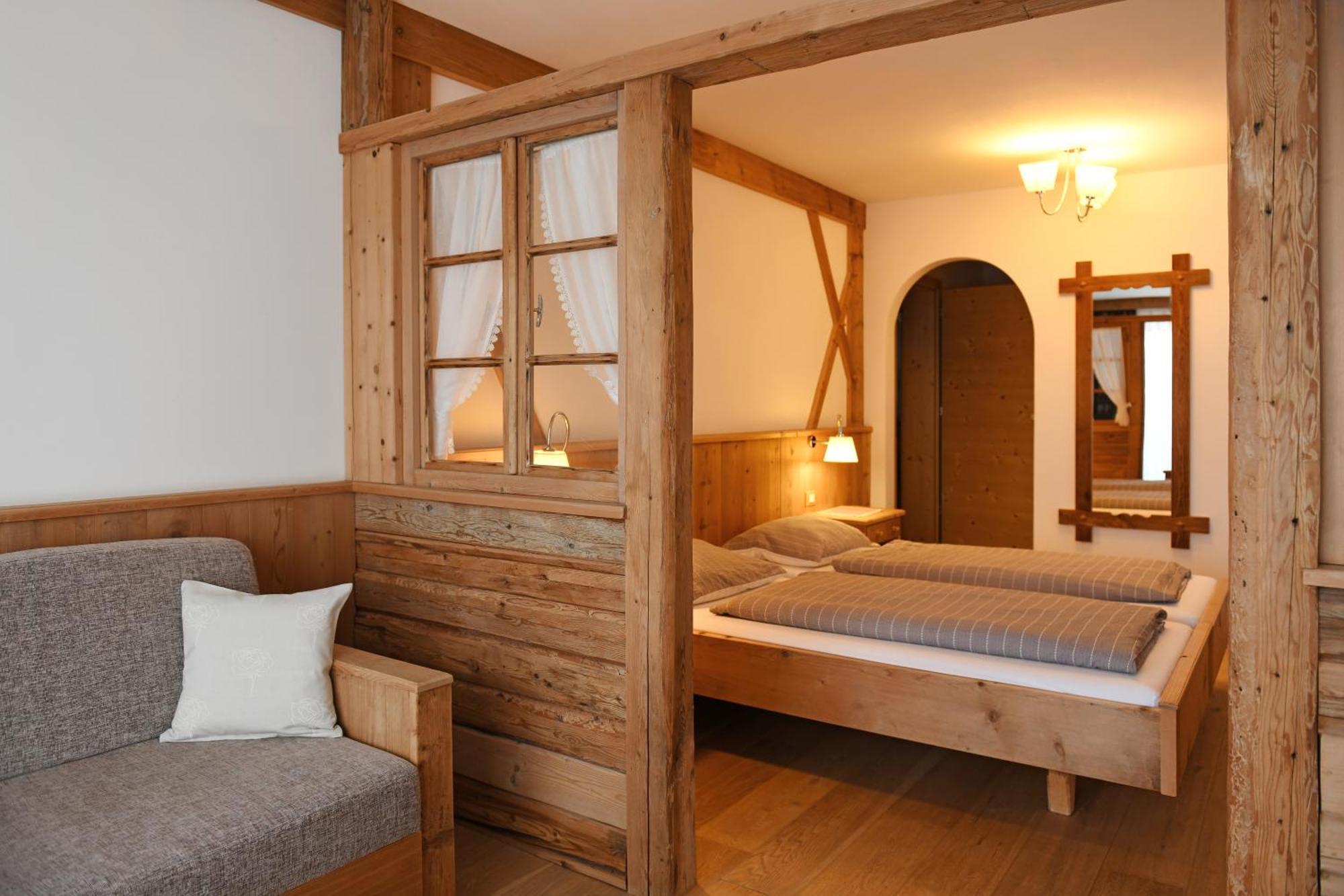 Agriturismo Soleseid 圣维吉利奥 外观 照片