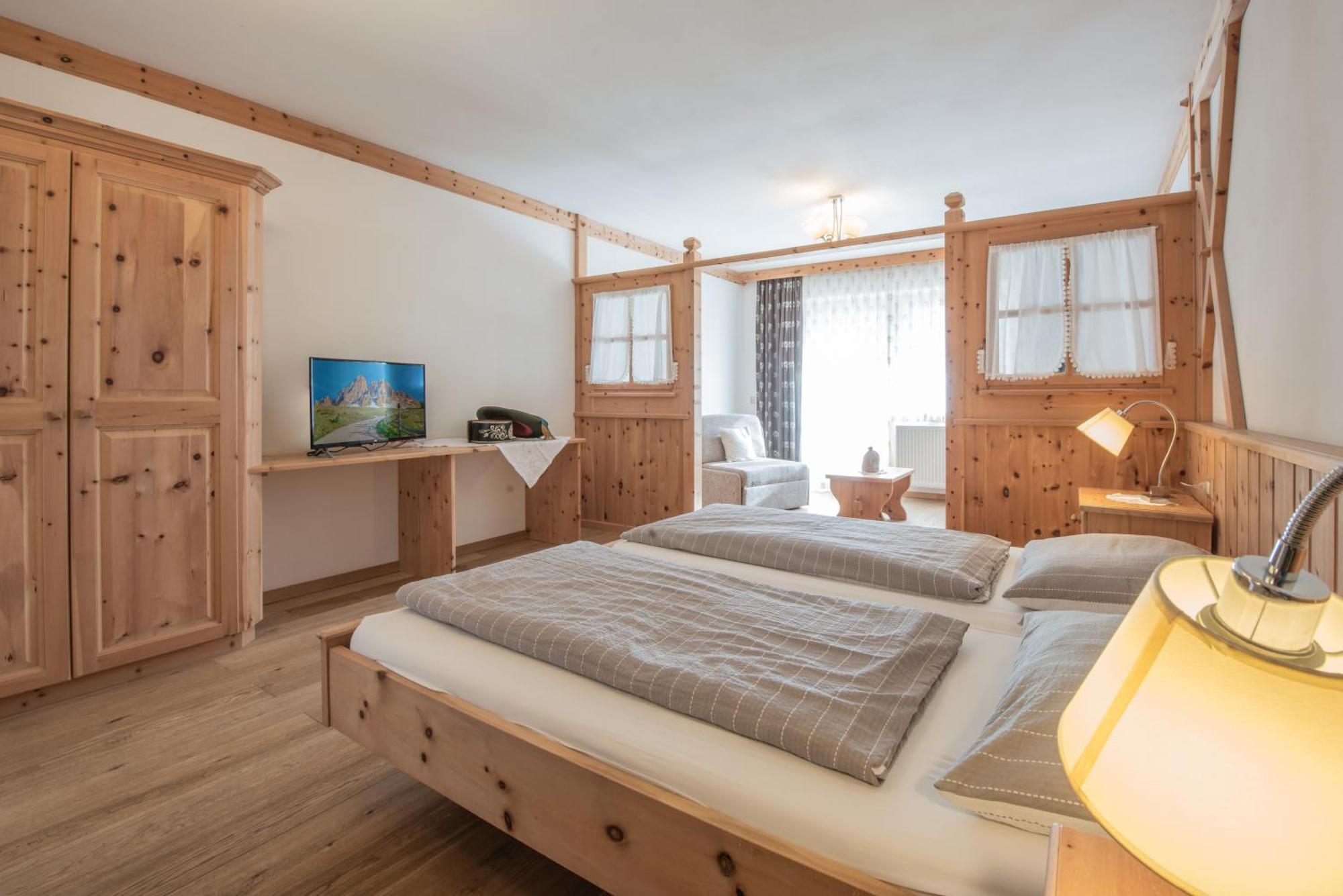 Agriturismo Soleseid 圣维吉利奥 外观 照片