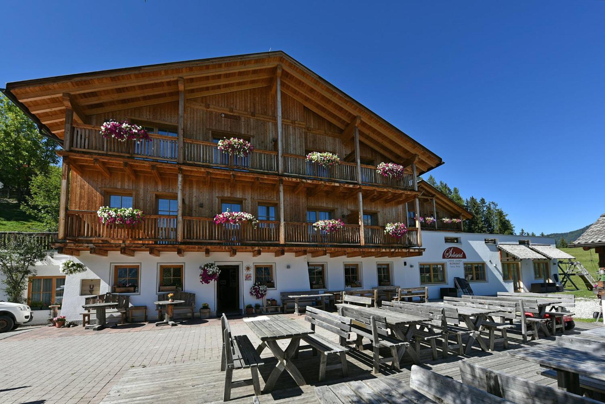 Agriturismo Soleseid 圣维吉利奥 外观 照片